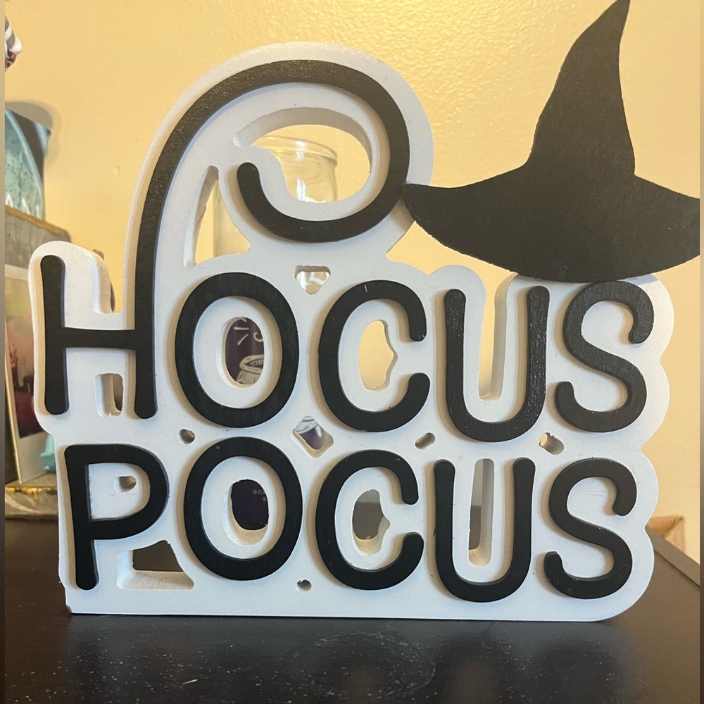 ⚡️5 for $20 Hocus Pocus Target Bullseye Tabletop Halloween Decor